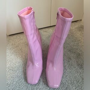 Steve Madden pink patent leather heeled boots women’s sz 8.5